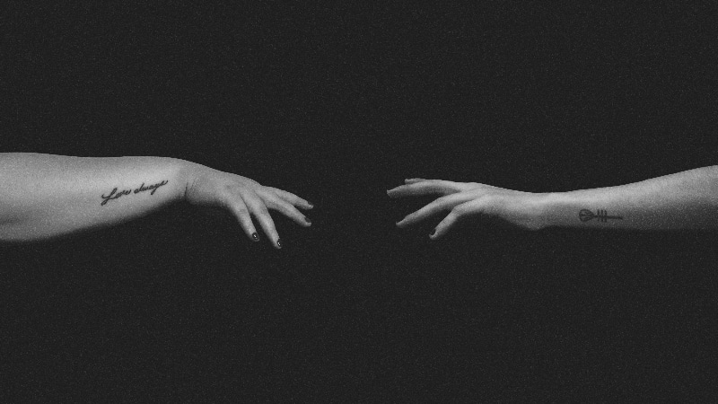 hands separated with each other